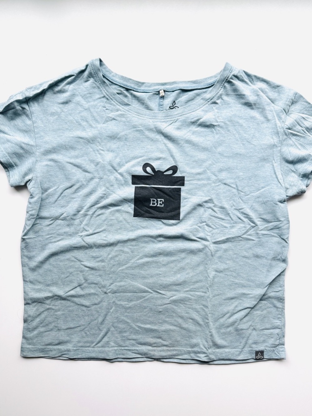 PrAna Be present Pun cropped tee shirt heather blue size small